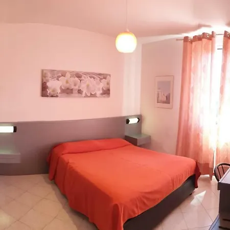 Calaghena Aparthotel Montepaone