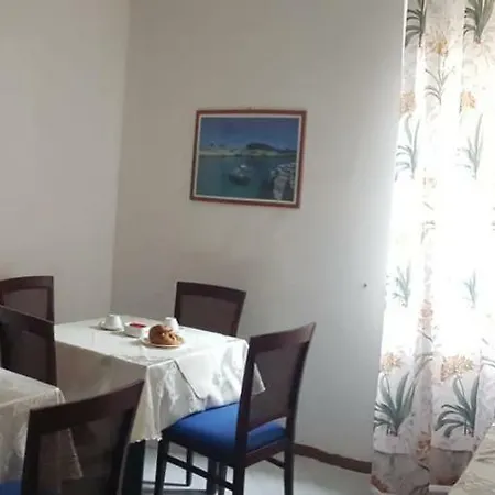 Aparthotel Calaghena *